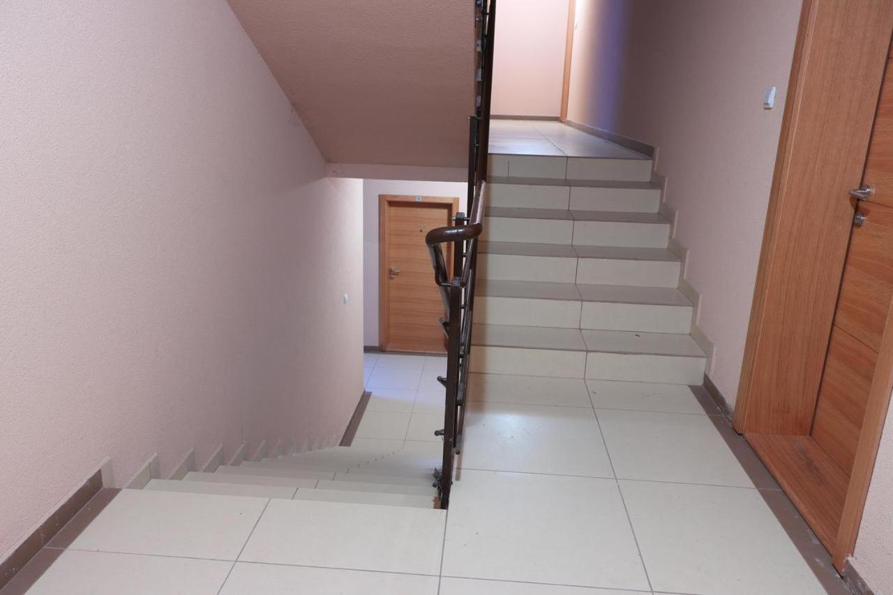 Ema Lux - Zgrada Panorama Apartment Soko Banja Exterior foto